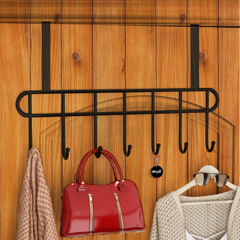 Wings door hanger