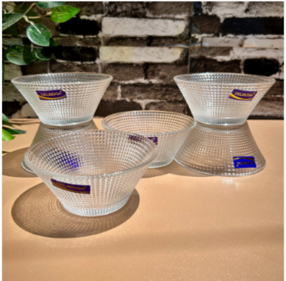 Set of 6 Clear Glass Fruit Bowls